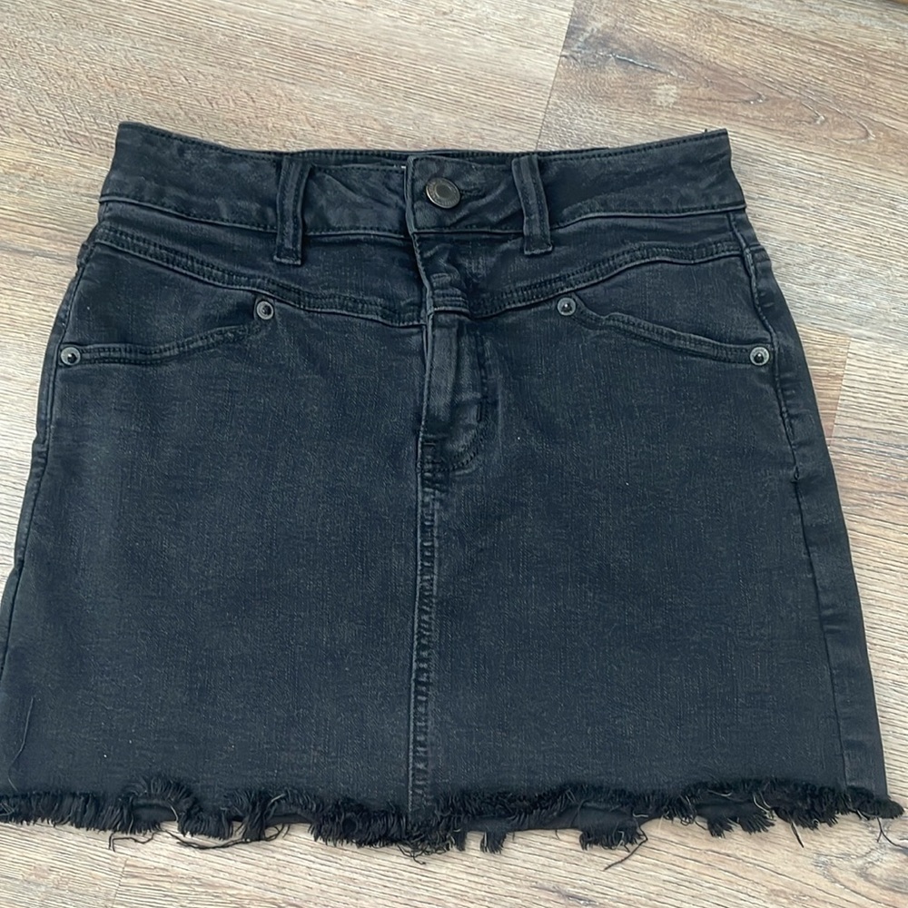American Eagle Black Skirt